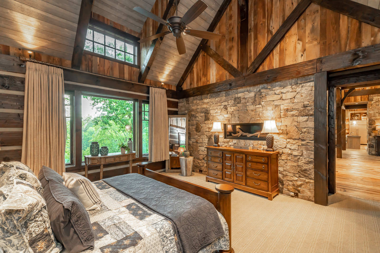 The Johnston Property · Photo 9